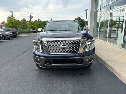Used 2018 Nissan Titan Platinum Reserve image 2