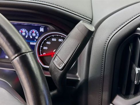 Used 2022 Chevrolet Silverado 1500 High Country w/ Technology Package AWD/4WD image 19