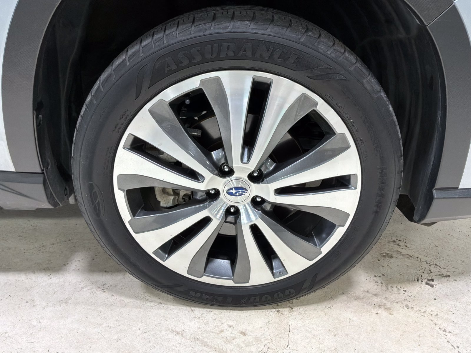 Used 2019 Subaru Ascent Limited AWD/4WD image 12