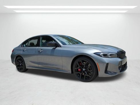 New 2026 BMW 330i Sedan w/ M Sport Package RWD image 2
