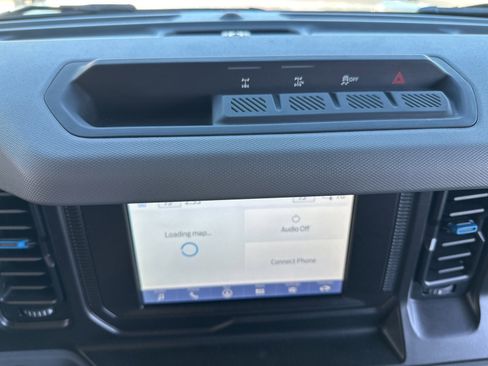 Used 2022 Ford Bronco Black Diamond image 20