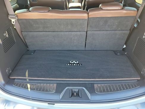 Used 2017 INFINITI QX80 Limited AWD/4WD image 7