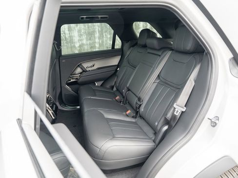 New 2026 Land Rover Range Rover Sport SE AWD/4WD image 23