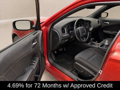 Used 2021 Dodge Charger SXT w/ Blacktop Package RWD image 10