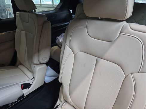 New 2026 Jeep Grand Cherokee L Limited AWD/4WD image 14