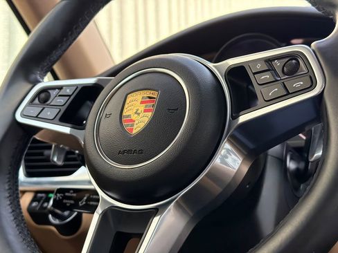 Used 2018 Porsche Panamera 4 w/ Premium Package Plus image 29