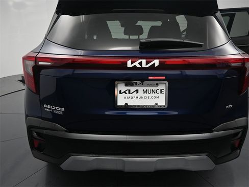 New 2026 Kia Seltos EX w/ EX Sunroof Package image 9