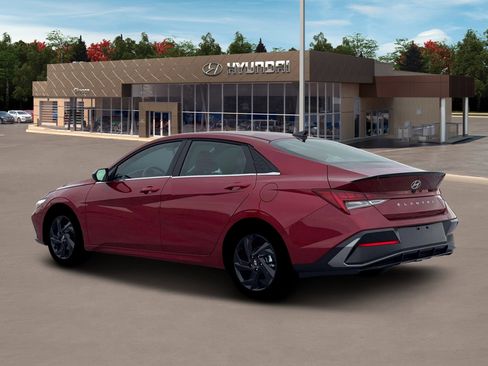 New 2026 Hyundai Elantra SEL Sport image 4