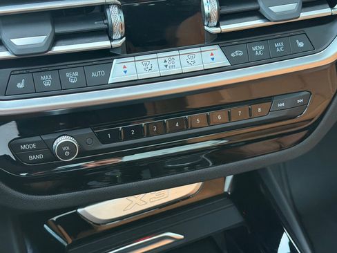 Used 2023 BMW X3 xDrive30i w/ Premium Package image 27