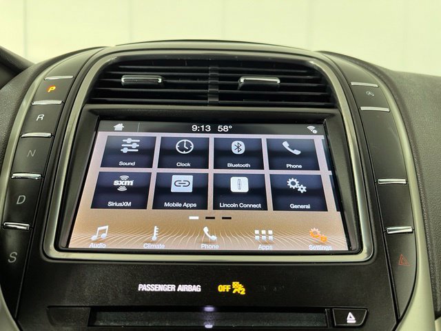 Used 2019 Lincoln Nautilus Premier AWD/4WD image 31