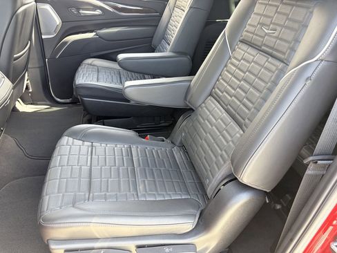 Certified 2024 Cadillac Escalade ESV Sport Platinum w/ LPO, ONYX Package AWD/4WD image 18