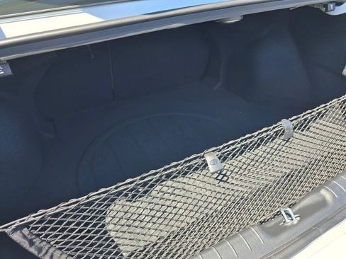 New 2026 Hyundai Elantra Limited FWD image 15