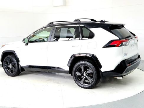 Used 2020 Toyota RAV4 XSE AWD/4WD image 4