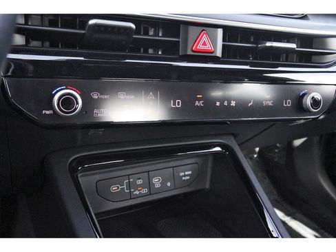 Used 2025 Kia K5 GT-Line AWD/4WD image 25