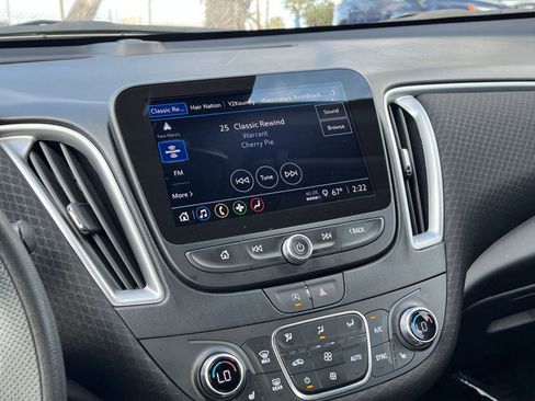 Used 2024 Chevrolet Malibu LT image 20