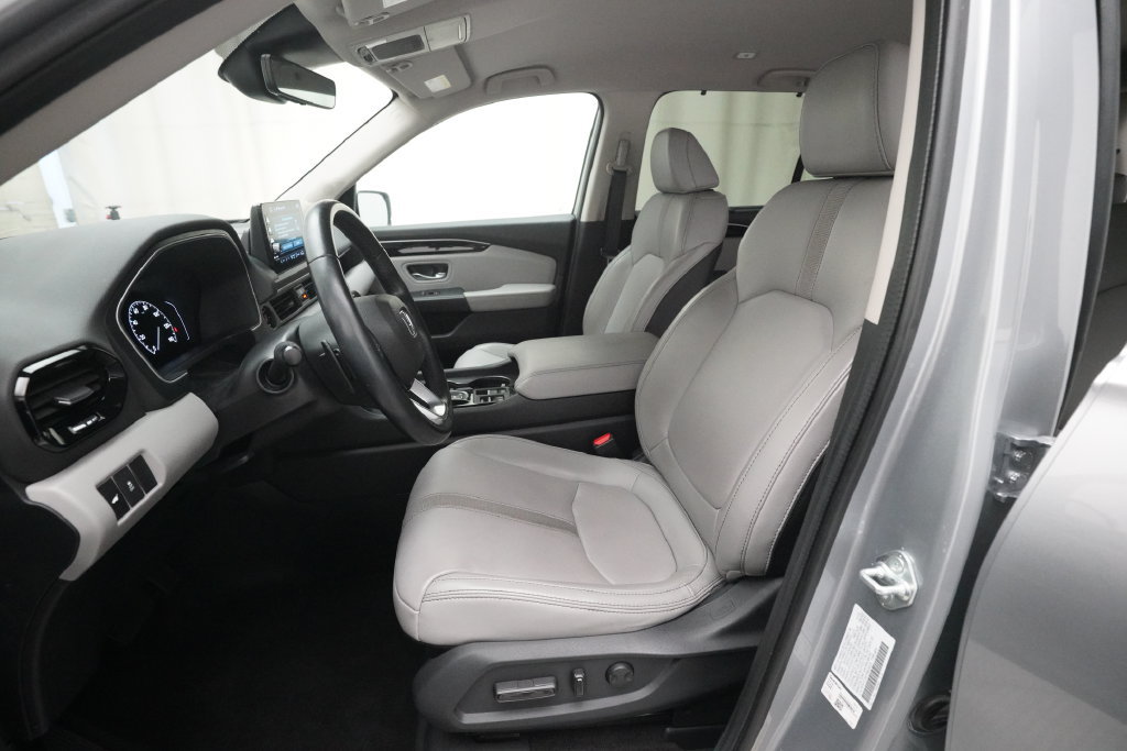 Used 2024 Honda Pilot EX-L image 7