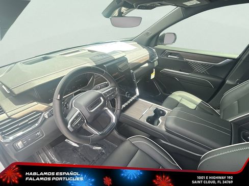 New 2026 GMC Acadia Denali w/ Super Cruise Package FWD image 14