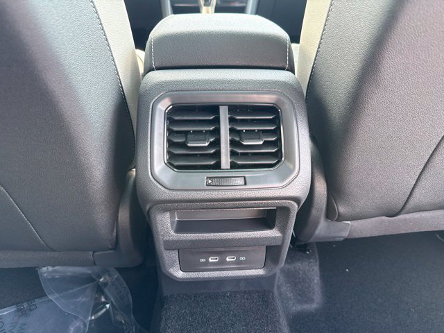 New 2026 Volkswagen Taos SE AWD/4WD image 29