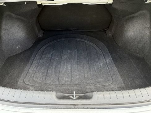 Used 2024 Hyundai Elantra SEL FWD image 28