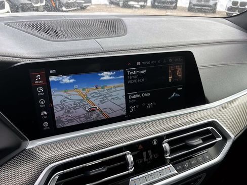 Used 2022 BMW X5 xDrive40i w/ M Sport Package image 19