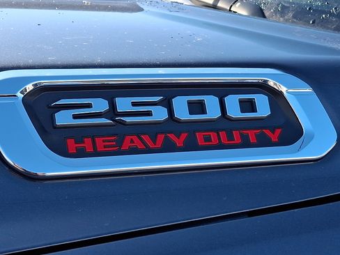 Used 2024 RAM 2500 Big Horn image 30