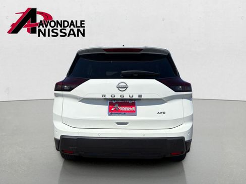 Certified 2026 Nissan Rogue S AWD/4WD image 5