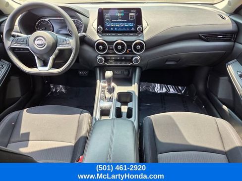 Used 2024 Nissan Sentra SV FWD image 13