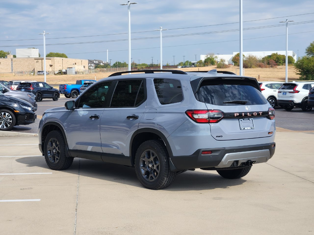 New 2026 Honda Pilot TrailSport image 4