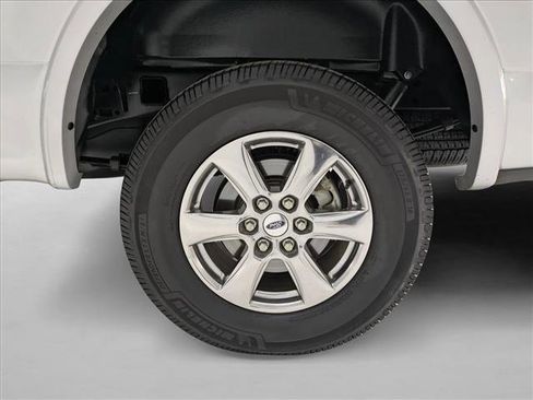 Used 2018 Ford F150 Lariat w/ Equipment Group 502A Luxury image 21