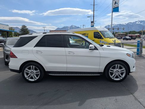 Used 2017 Mercedes-Benz GLE 350 4MATIC image 2