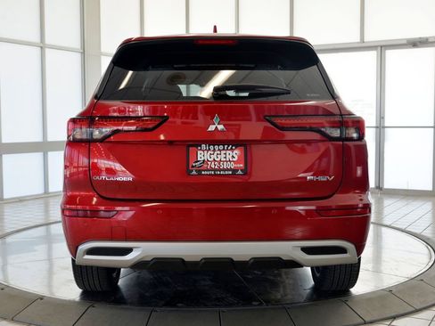 Used 2023 Mitsubishi Outlander SEL image 7