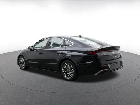 Used 2025 Hyundai Sonata SEL FWD image 7