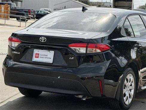 Certified 2026 Toyota Corolla LE image 7