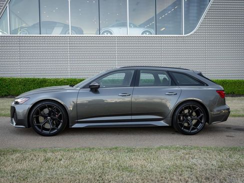Certified 2024 Audi RS 6 performance AWD/4WD image 10