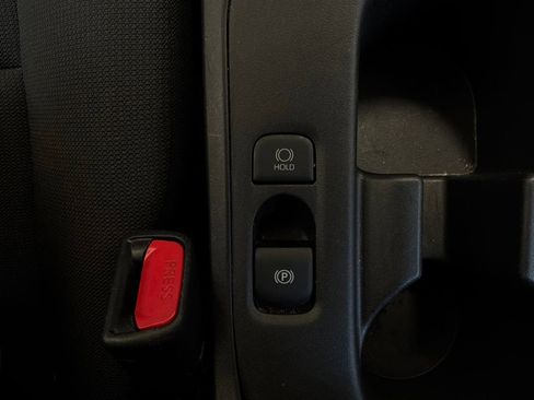 Used 2024 Toyota Corolla LE FWD image 21