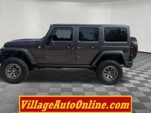 Used 2016 Jeep Wrangler Unlimited Rubicon AWD/4WD image 39