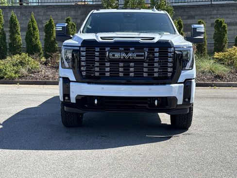 New 2026 GMC Sierra 2500 Denali Ultimate image 2