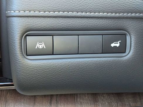 New 2026 Nissan Armada SL w/ Captain's Chari Seat Package RWD image 28