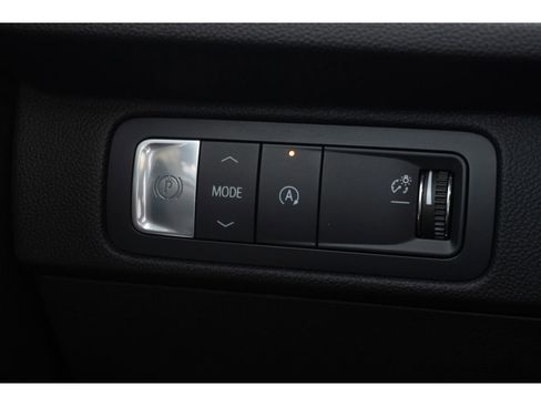 Used 2026 Chevrolet Traverse LT w/ Sun and Wheel Package FWD image 29