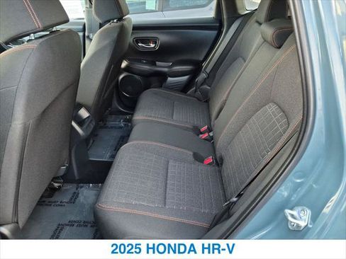Certified 2025 Honda HR-V Sport image 22