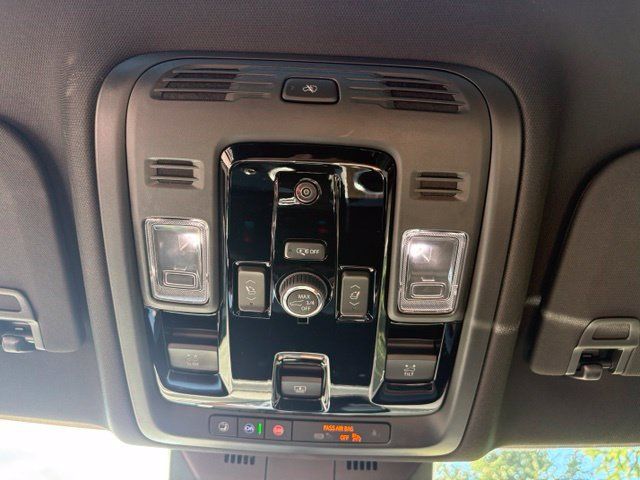 Certified 2026 Cadillac Escalade Luxury w/ Touring Package AWD/4WD image 30