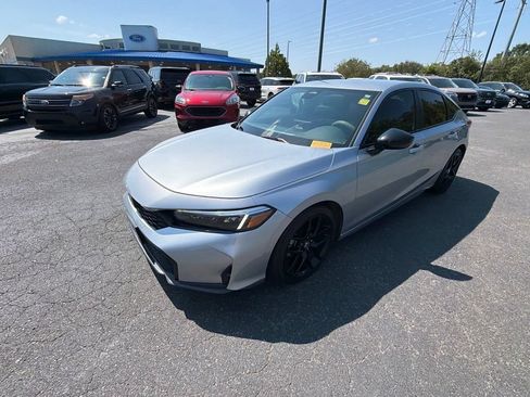 Used 2025 Honda Civic Sport image 14