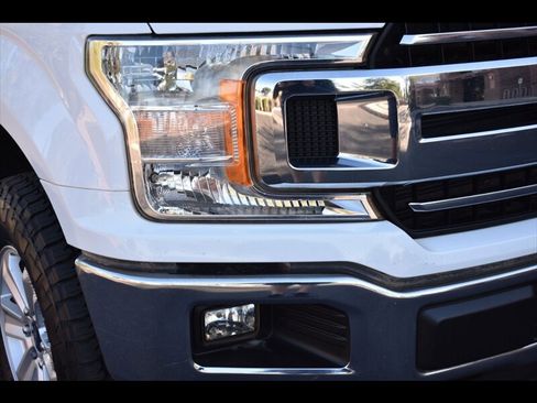 Used 2018 Ford F150 XLT w/ Max Trailer Tow Package image 44