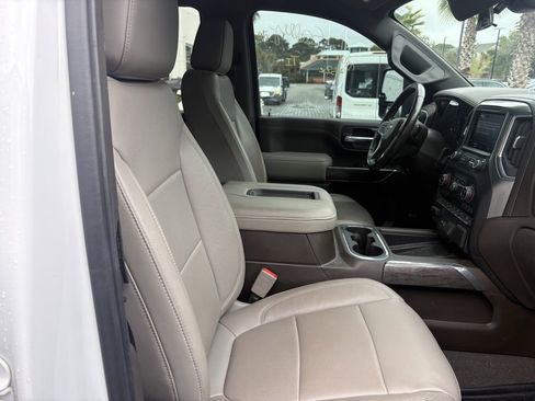 Used 2020 Chevrolet Silverado 2500 LTZ w/ LTZ Premium Package image 20