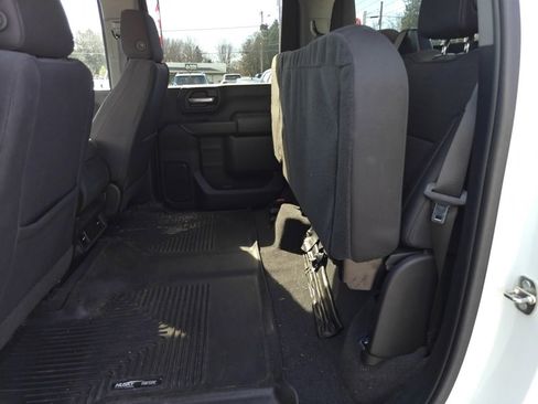 Used 2023 Chevrolet Silverado 2500 Custom w/ Custom Value Package image 12