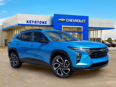 New 2026 Chevrolet Trax RS FWD image 1