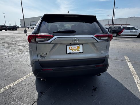 Certified 2025 Toyota RAV4 XLE AWD/4WD image 12