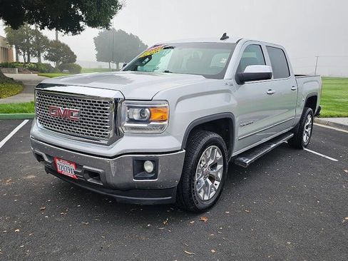 Used 2015 GMC Sierra 1500 SLT w/ SLT Crew Cab Value Package image 3