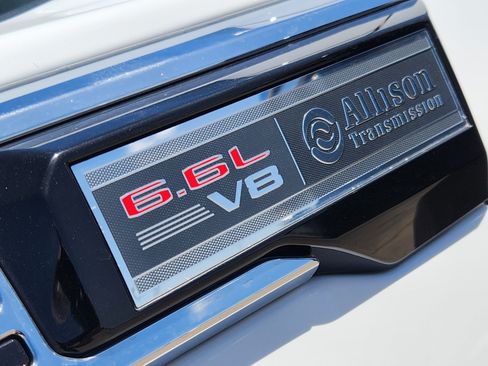 Used 2026 GMC Sierra 2500 Denali w/ Denali Reserve Package AWD/4WD image 13