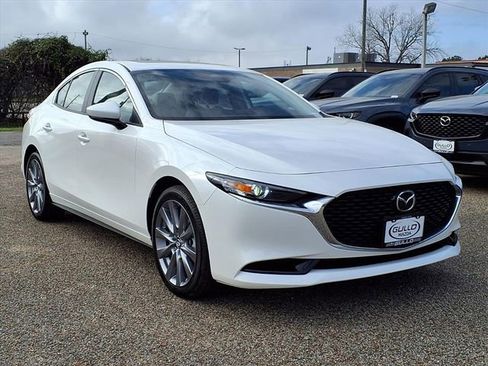 New 2026 MAZDA MAZDA3 2.5 S Sedan w/ Preferred Pkg image 4